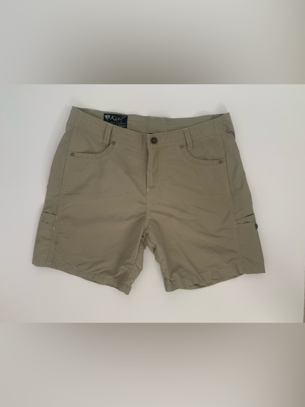 Kuhl Women’s Tan Flat Front Shorts